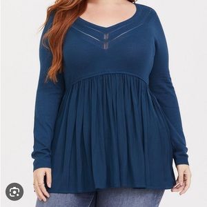 EUC torrid sweater